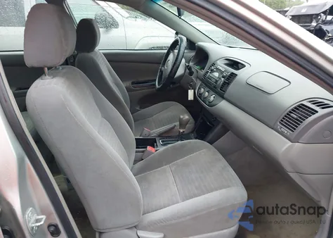 2005 Toyota Camry Std из США, поврежденный, VIN 4T1BE32K35U637714